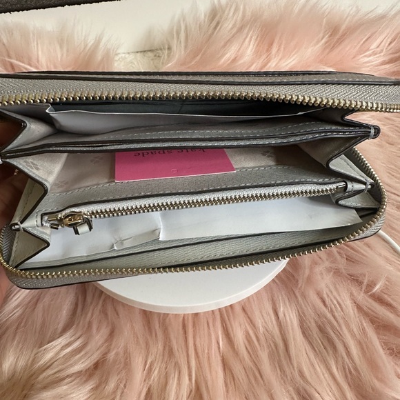 Kate spade New York zip around wallet pebbled leather - Picture 7 of 7